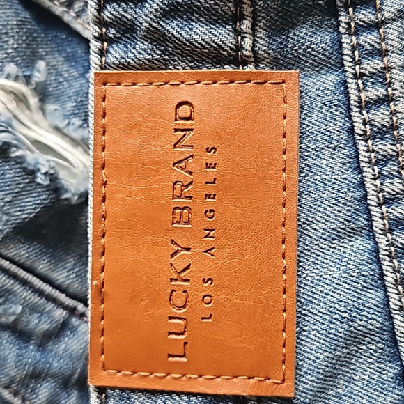 Lucky Brand The Cut Off Button Fly Jean Short - Picture 5 of 8